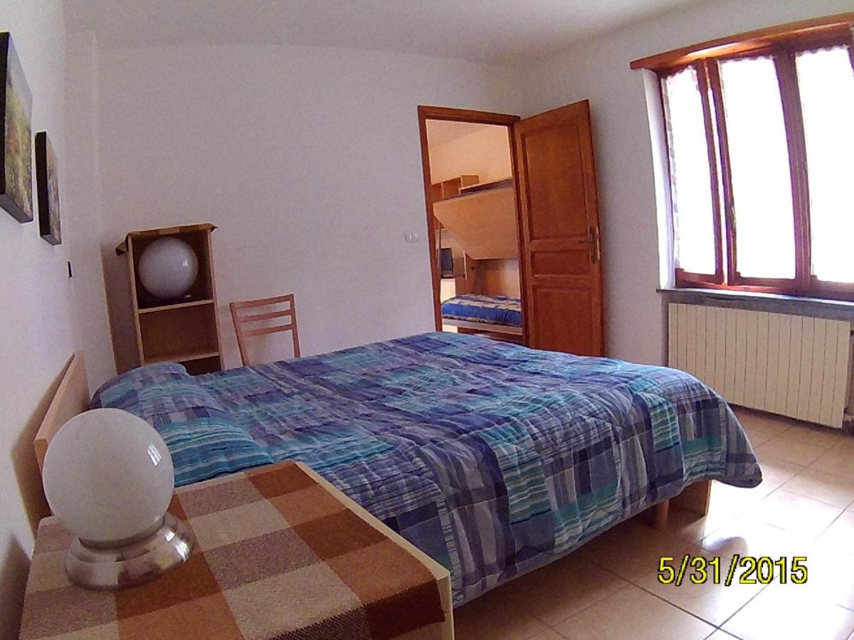 Residenza La Ruina Aparthotel Fenestrelle Camera foto